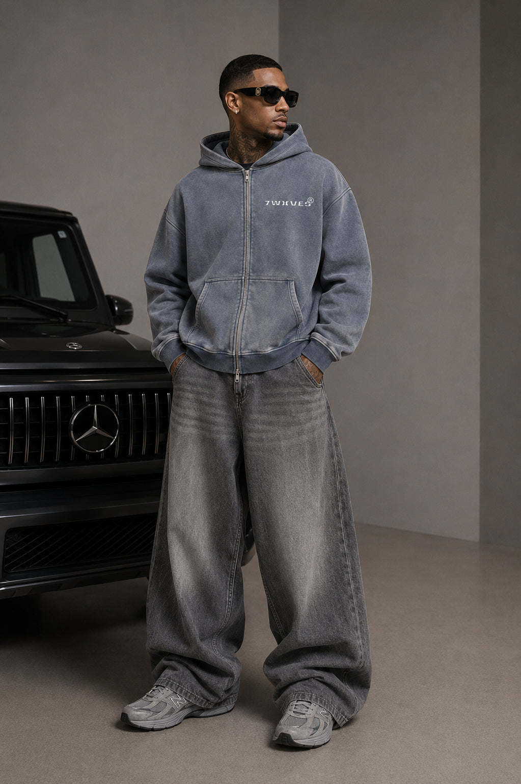 NO BUDGET™ VINTAGE ZIP THROUGH HOODIE